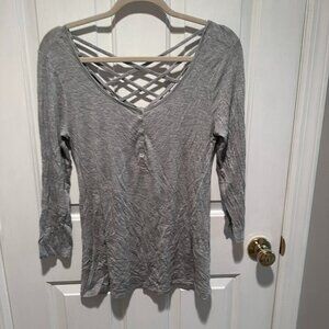 Arizona Jean Co. Gray Button Top with Crisscross Back - Size Medium